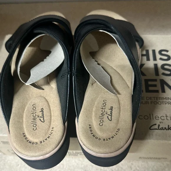 Clarks Women's Jillian Gem Wedge Sandal NWT - Picture 9 of 10